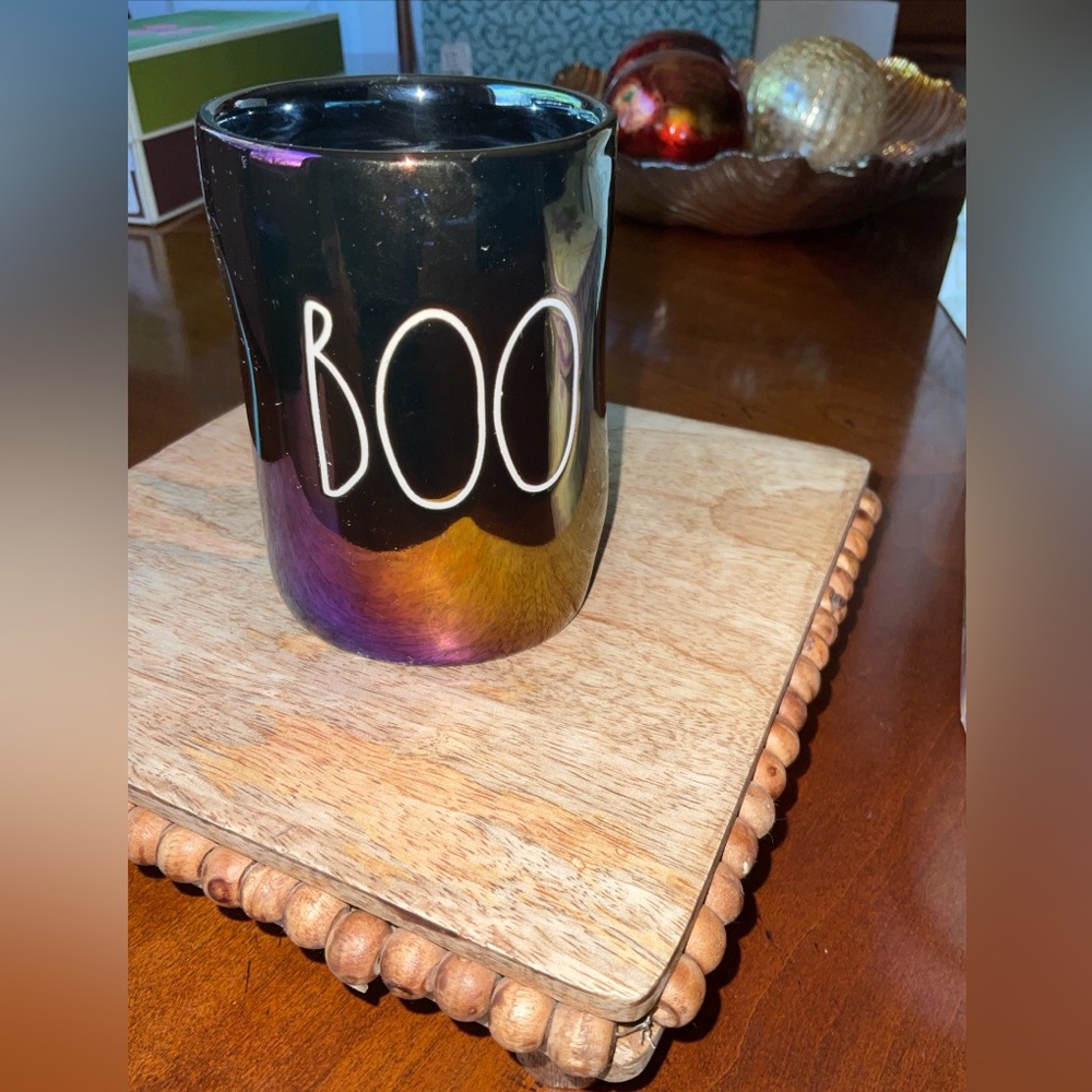 Rae Dunn Iridescent Purple, Blue, Gold BOO Halloween Candle, Berries